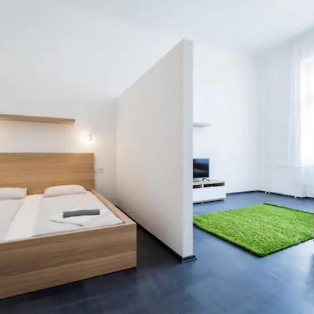 Hi-Bp Sunny Home Apartments In The Heart Of Budapest Esterno foto
