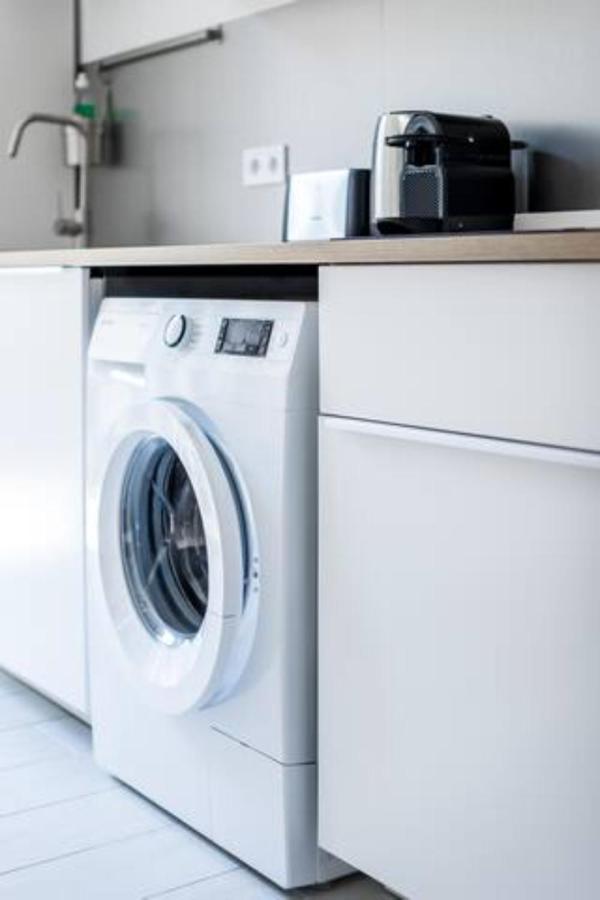 Hi-Bp Sunny Home Apartments In The Heart Of Budapest Esterno foto