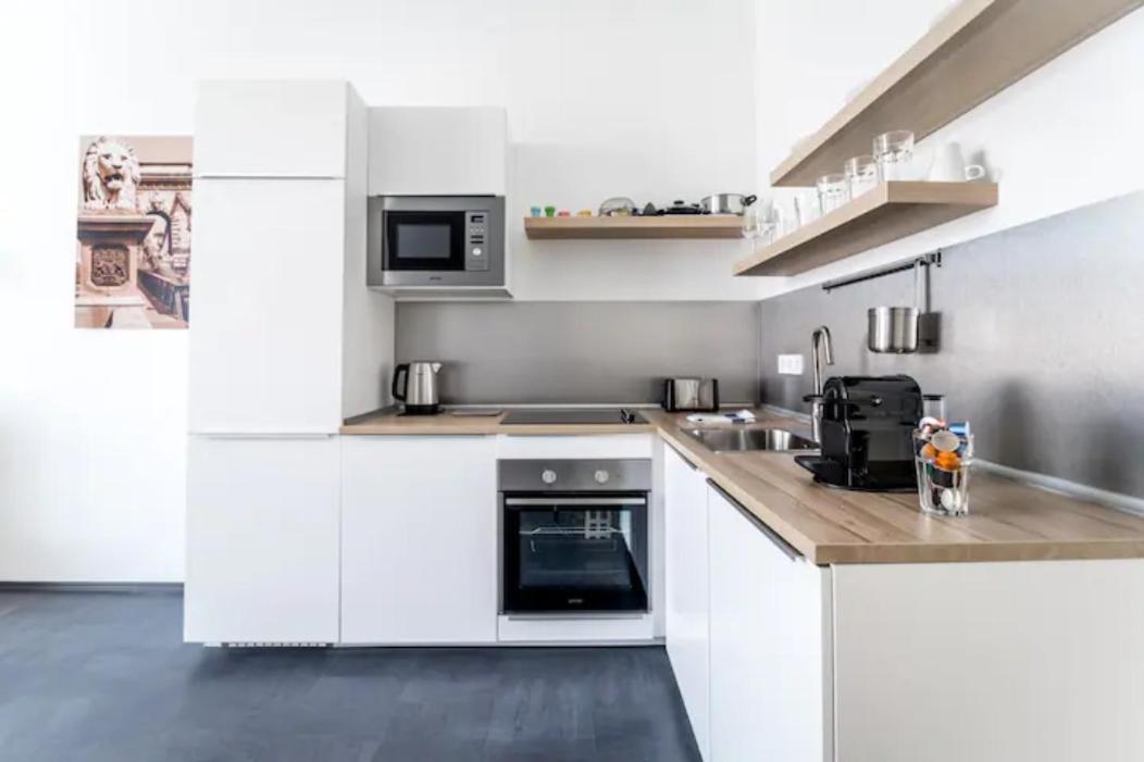 Hi-Bp Sunny Home Apartments In The Heart Of Budapest Esterno foto