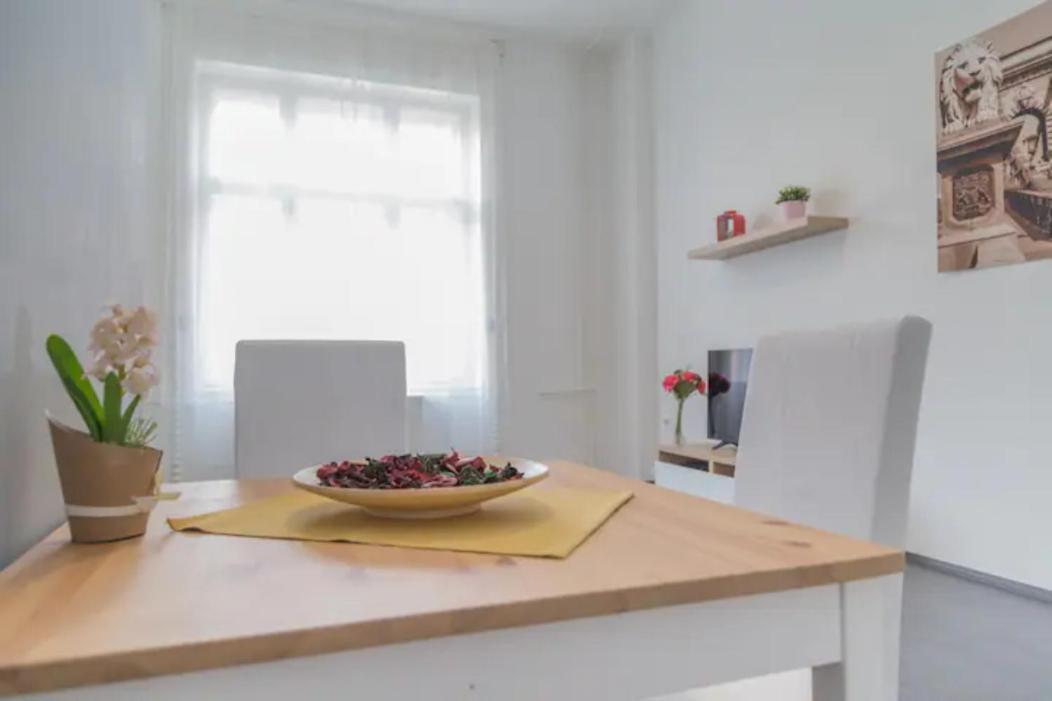 Hi-Bp Sunny Home Apartments In The Heart Of Budapest Esterno foto