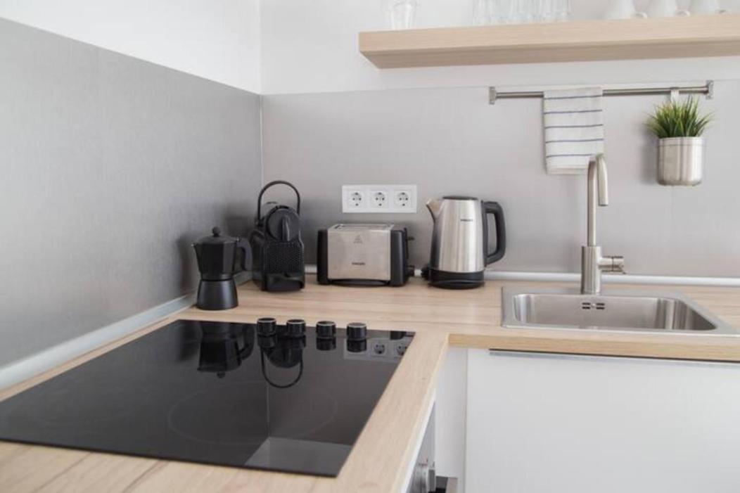 Hi-Bp Sunny Home Apartments In The Heart Of Budapest Esterno foto